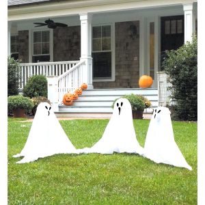 Forum Novelties Small Light Up Ghostly Group Decoration