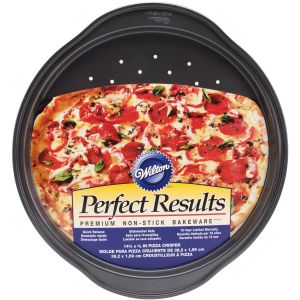 Wilton Perfect Results Pizza Crisper-Round 14.25