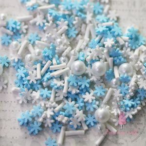 Dress My Craft Shaker Elements 8gms-Snowflakes Mix Slices