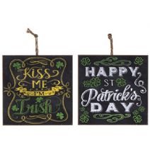  Darice Box Sign Says Kiss Me Happy St. Patricks Day St. Patrick Day