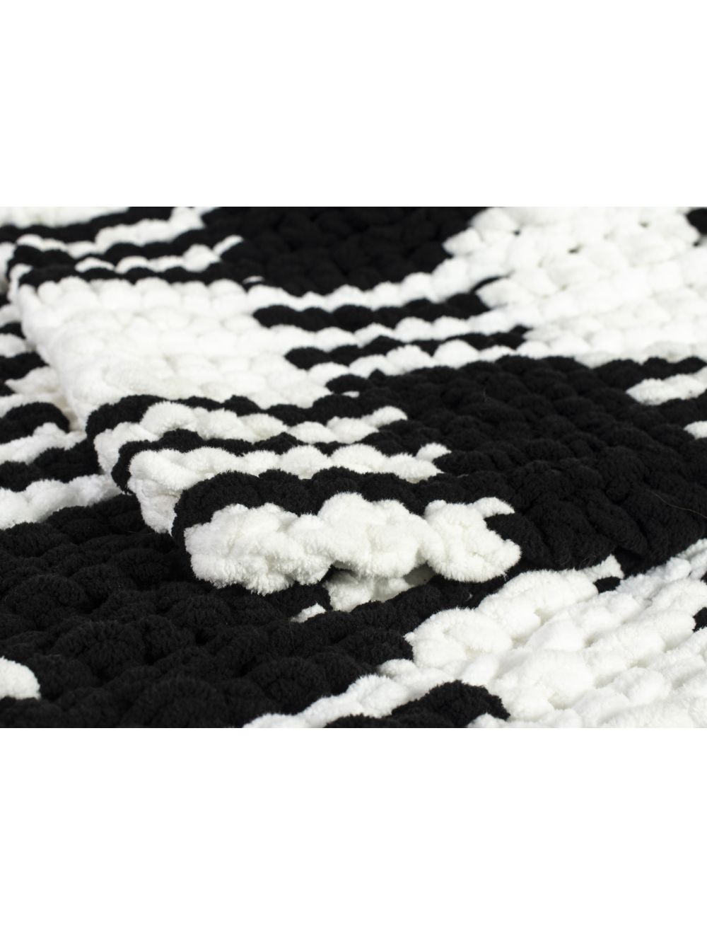 Bernat Blanket Big Ball Yarn (10040) Craft Supplies, Each, Coal